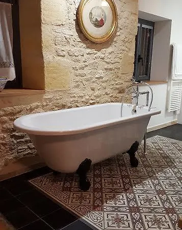 Le Clos Des Songes Saint-Leon-sur-Vezere Esterno foto